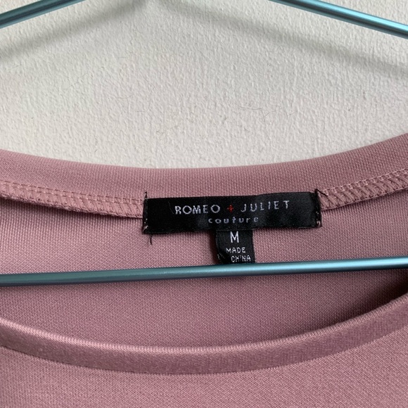 Romeo + Juliet Couture Sweater - Picture 3 of 4